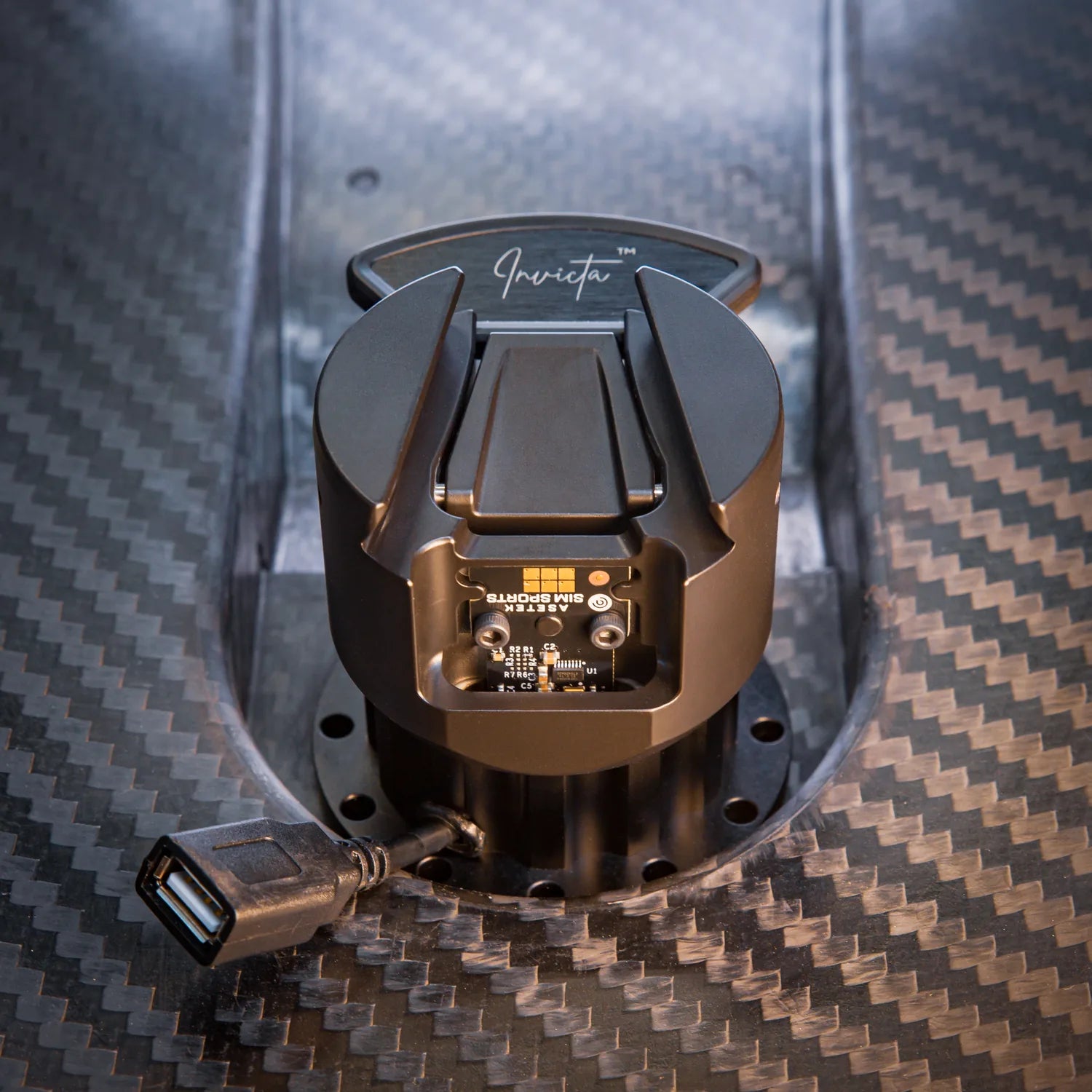Asetek Racing Invicta QR Adapter USB-C til styrhåndtag, simracing tilbehør, kompatibel med Invicta-serien.