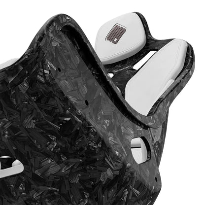 Close-up of the white cushions and side opening on the SIMGASM Atlas Formula seat with a Forged Carbon Look shell